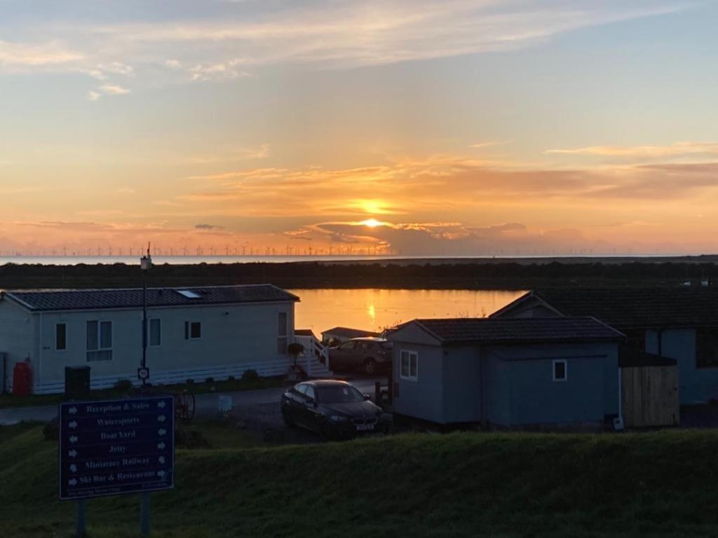 Kingdom Holiday Park Haverigg Екстериор снимка